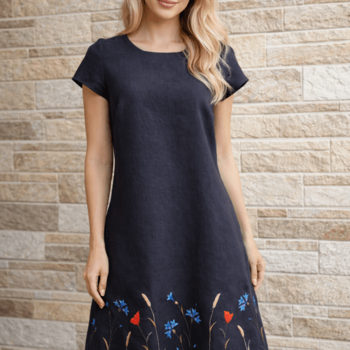 Must linane kästöö tikandiga kleit suurus S