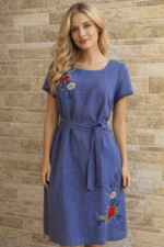 Suitsusinine linane käsitöötikandiga kleit suurus L