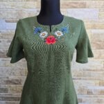 Tumeroheline linane käsitöötikandiga kleit suurus L