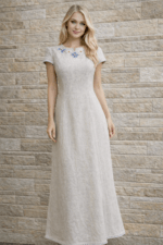 Hele naturaalne linane käsitöötikandiga kleit suurus S - Image 3