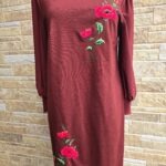 Punane 2 suure käsitöö tikandiga kleit suurus M