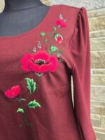 Punane 2 suure käsitöö tikandiga kleit suurus M - Image 3