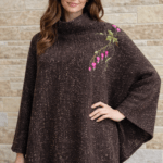 Pruun villane käsitöötikandiga kerge ja soe keep. Sobib suurustele M-XL