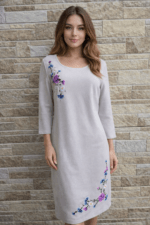 Trikotaažist käsitöö tikandiga kleit suurus L