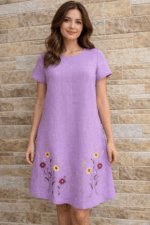 Linasest riidest tikandiga kleit suurus S